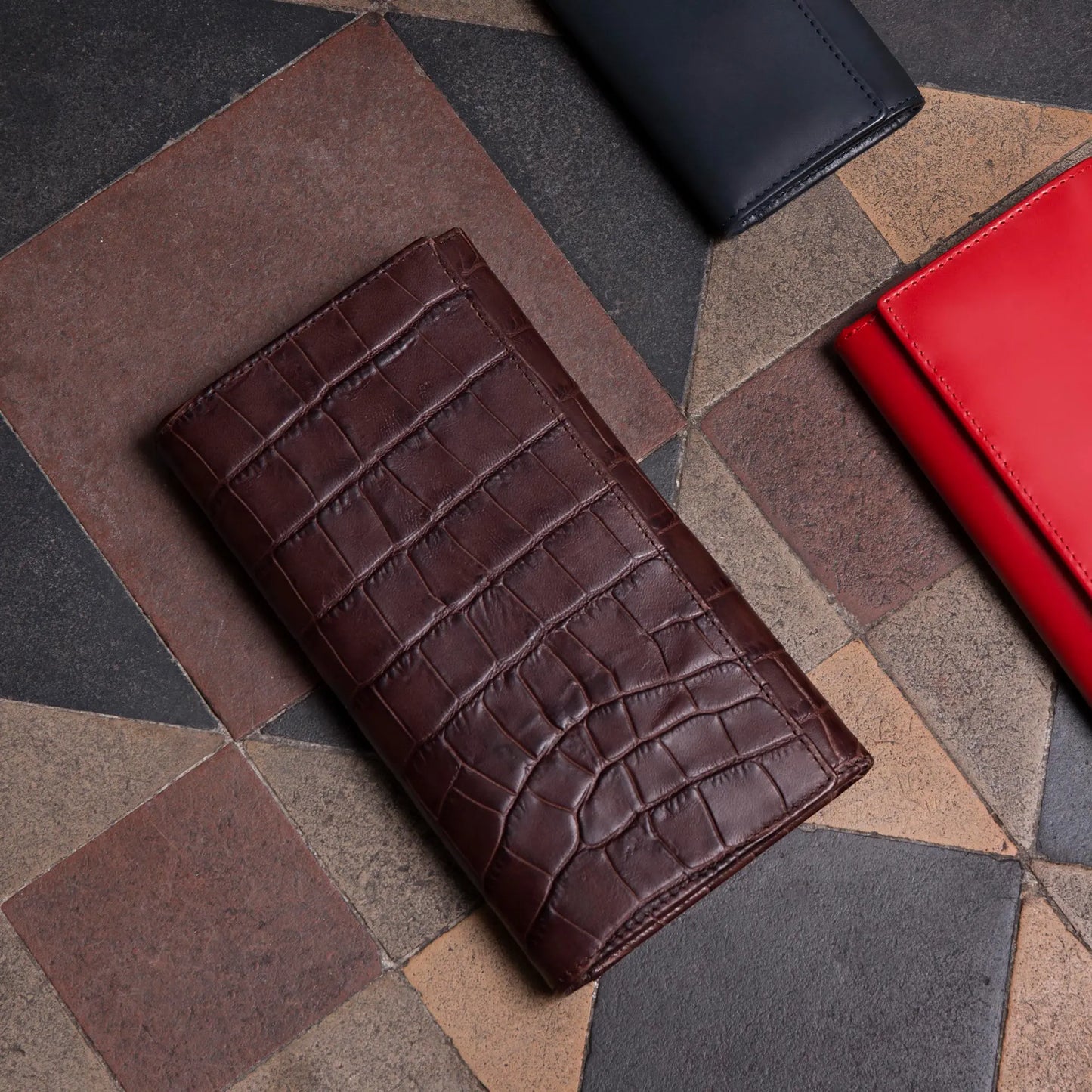 Mahogany/Black