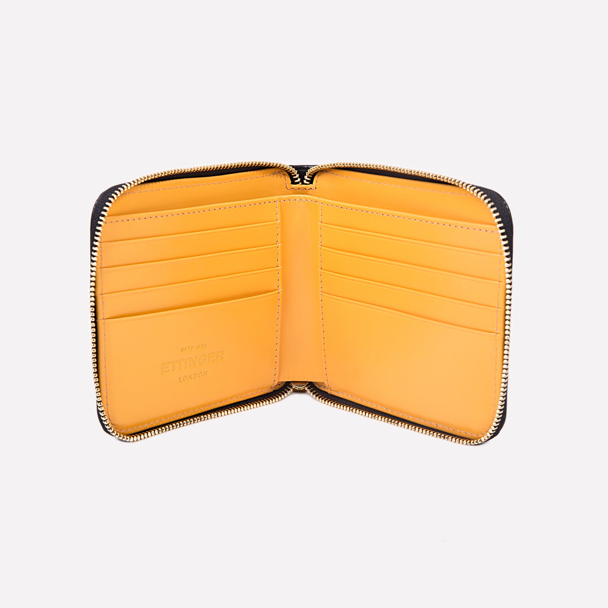 Handmade Leather Zipped Wallet with 8 C/C
