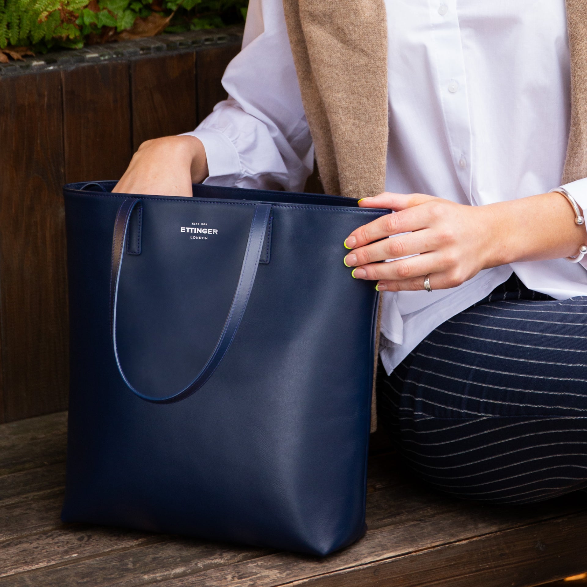 Handmade Leather Women's Bags & Cases | Ettinger