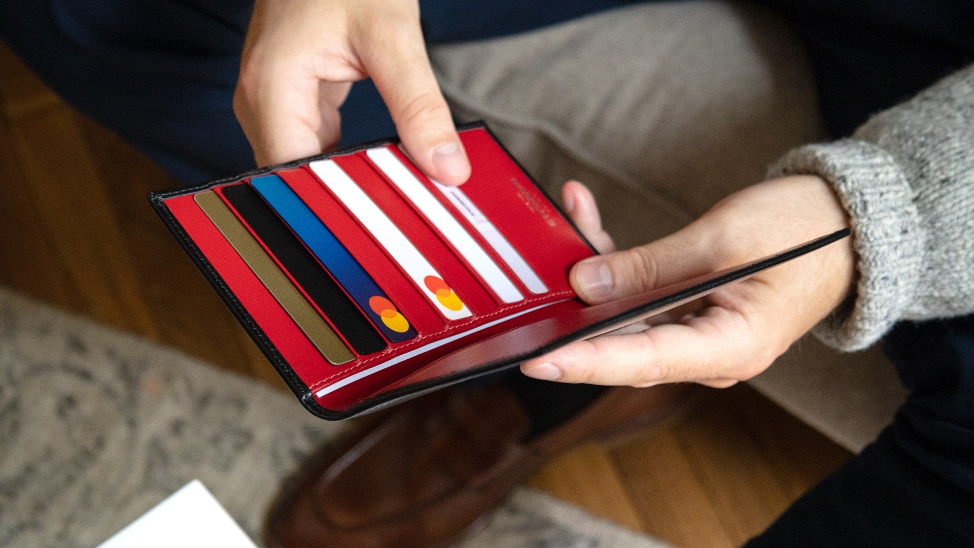 Handmade Leather Men's & Women's Coat Wallets | Ettinger